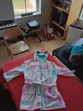 Girls Unicorn towel/bathrobe